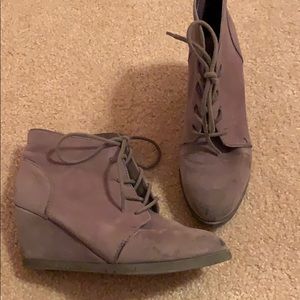 Gray Madden Girl Booties